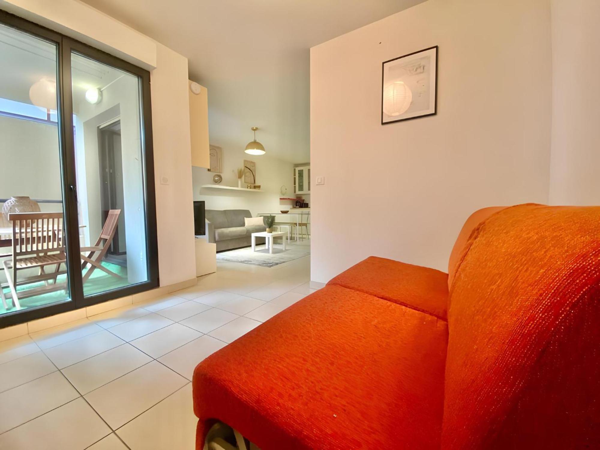 "L'Alhambra" Proche Gare Et Centre Apartment Ментона Екстериор снимка