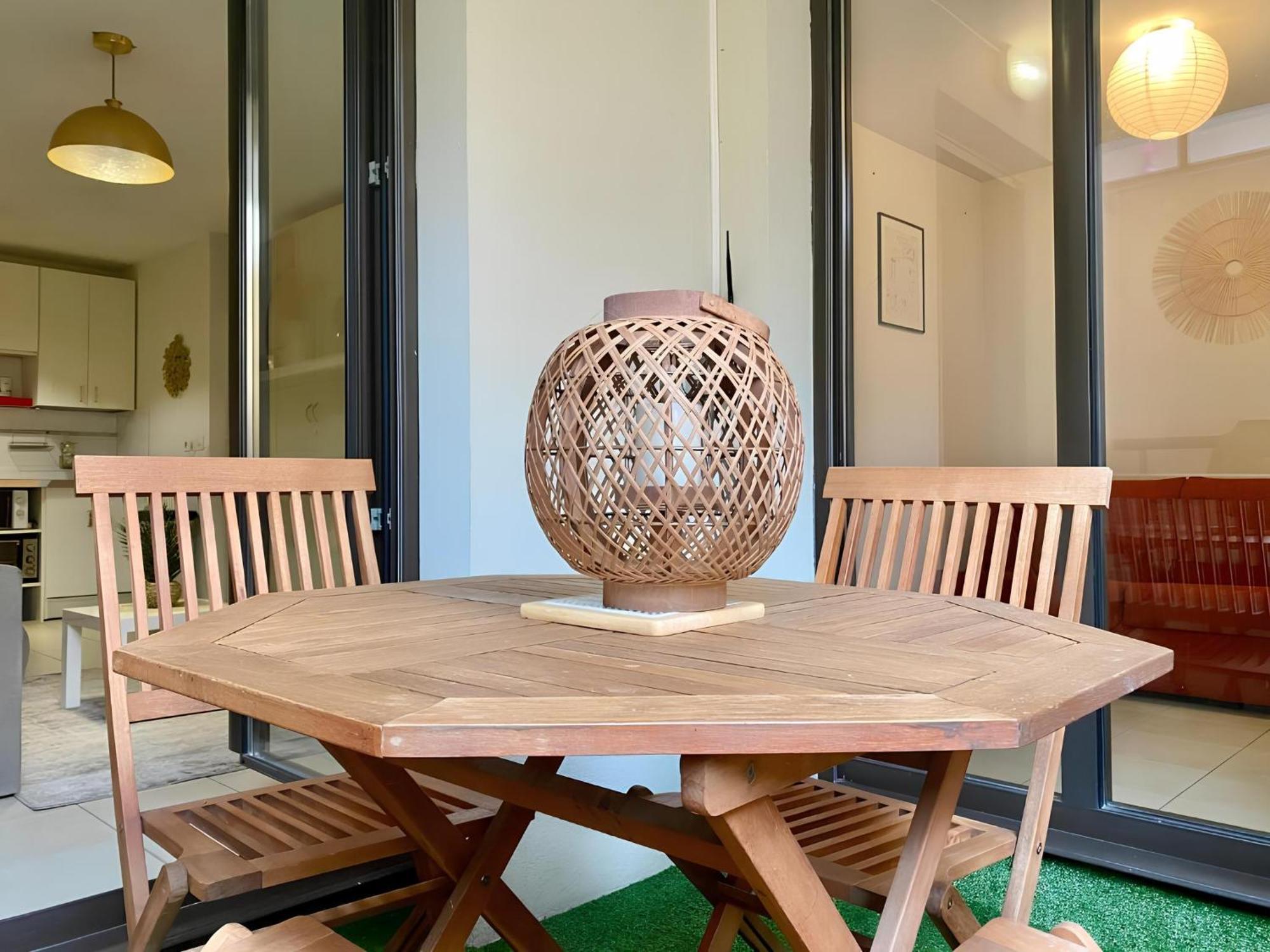 "L'Alhambra" Proche Gare Et Centre Apartment Ментона Екстериор снимка
